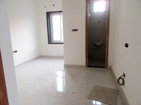 607527650-2) Li id 391 - East facing Flat Childrens Bedroom.jpg